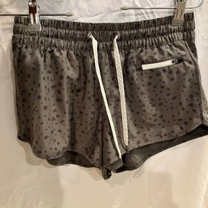 Vuori Clementine shorts
